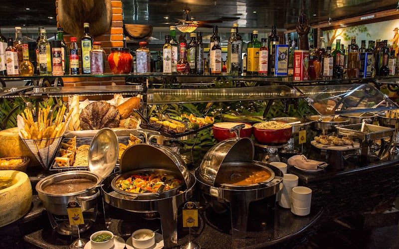 Bovinos Steakhouse & Seafood | Cancún