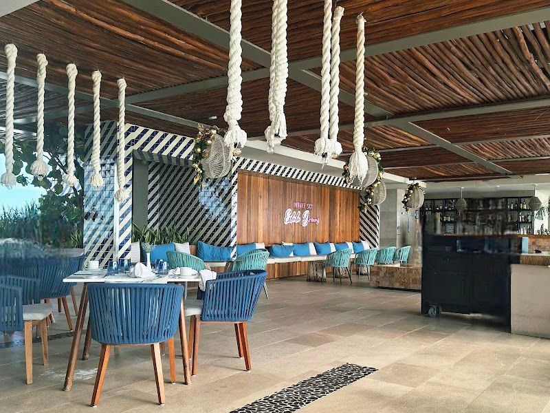 Bluewater Grill