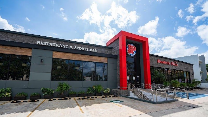 Boston's Pizza Cancún