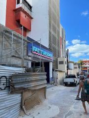 Fat Tuesday - Restaurant