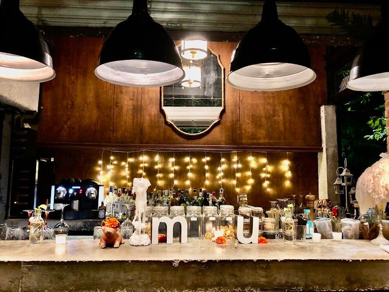 Mu. Burgerhouse AV10 | Hamburguesería Playa del Carmen