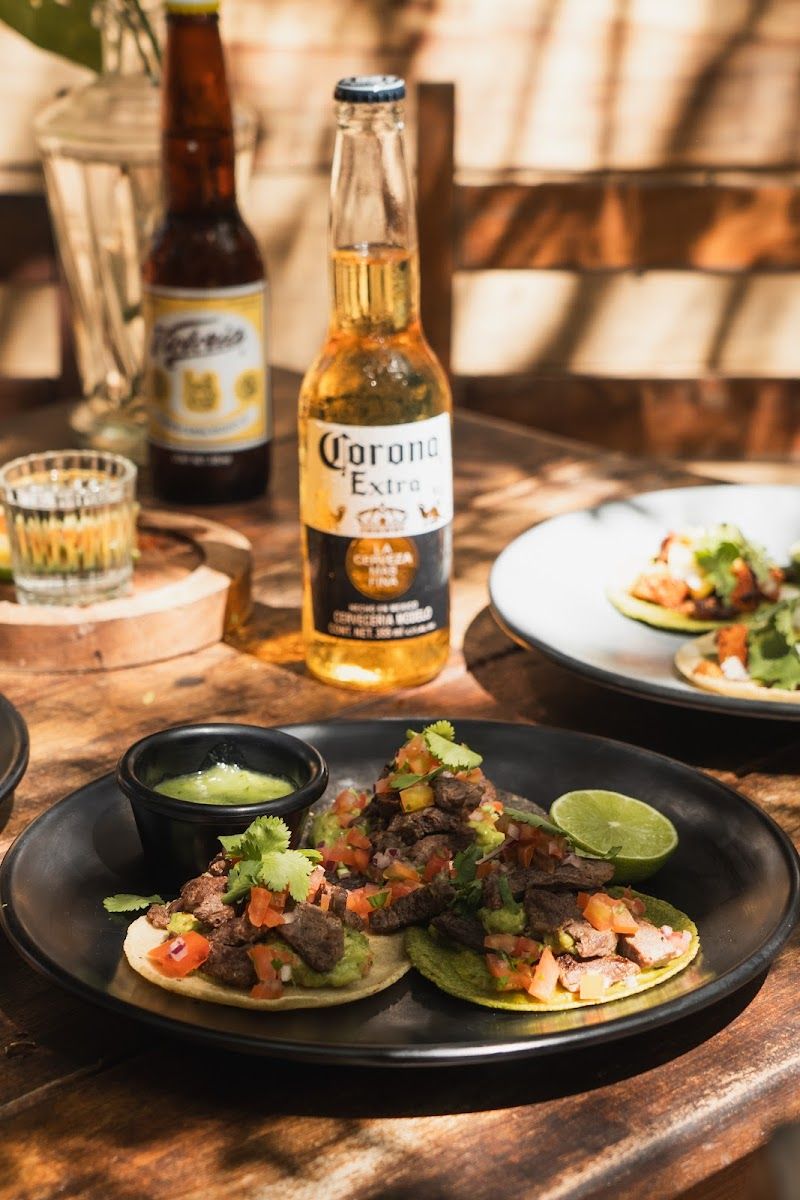 Salon Sombrero Cantina Tulum