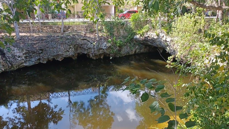 Cenote Akbal