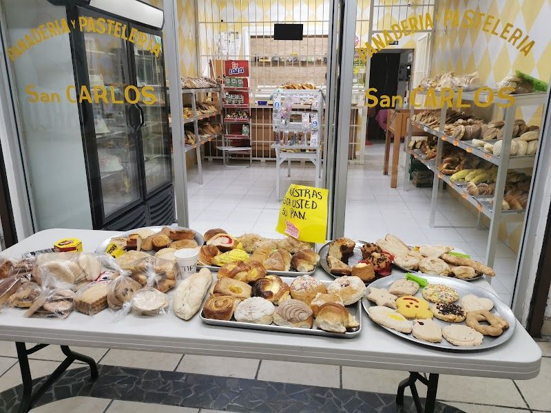 Panadería Y Pastelería "San Carlos"