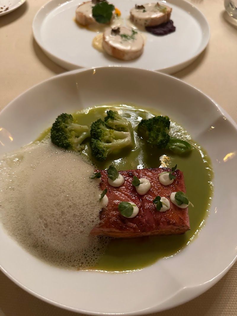 Lumière Restaurant