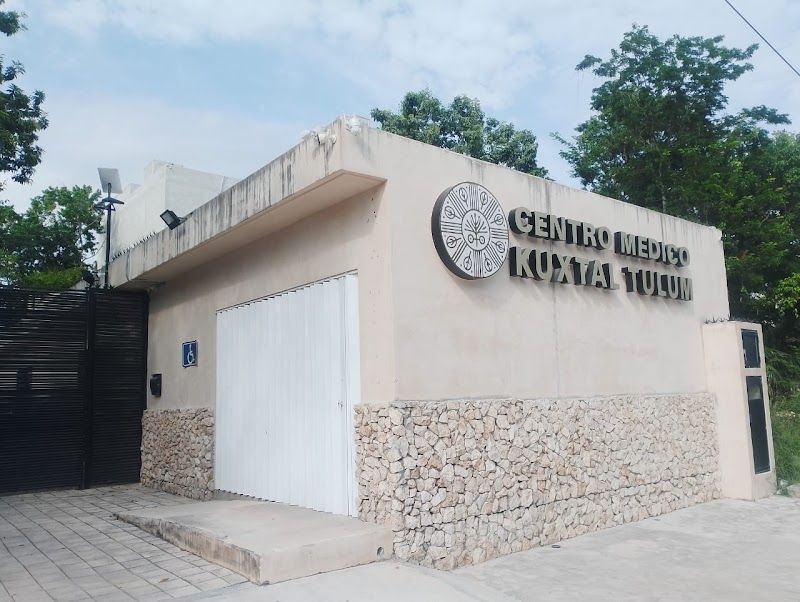 Centro Médico Kuxtal Tulum