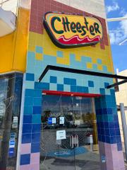Cheester (CHSTR) Plazas Outlet
