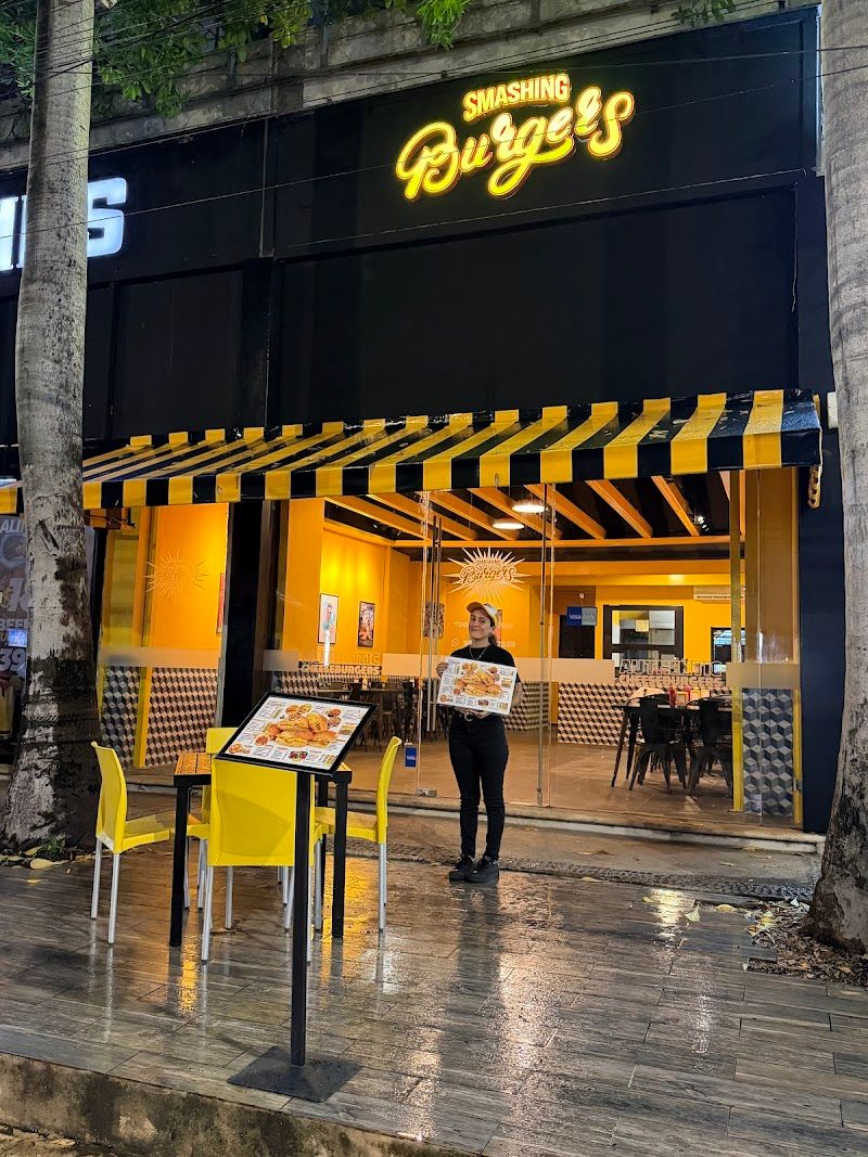 Smashing Burgers - Avenida 10