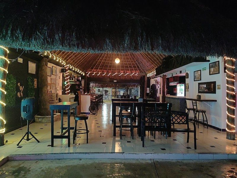 Alive Snack Bar Playa del Carmen