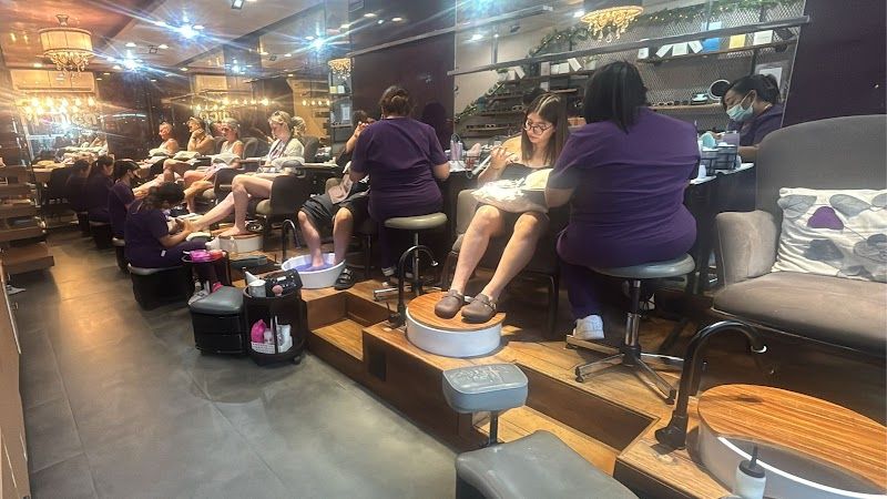 Monica Nails & Hair Salon