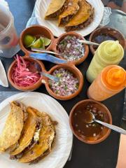 Quebirrialamia