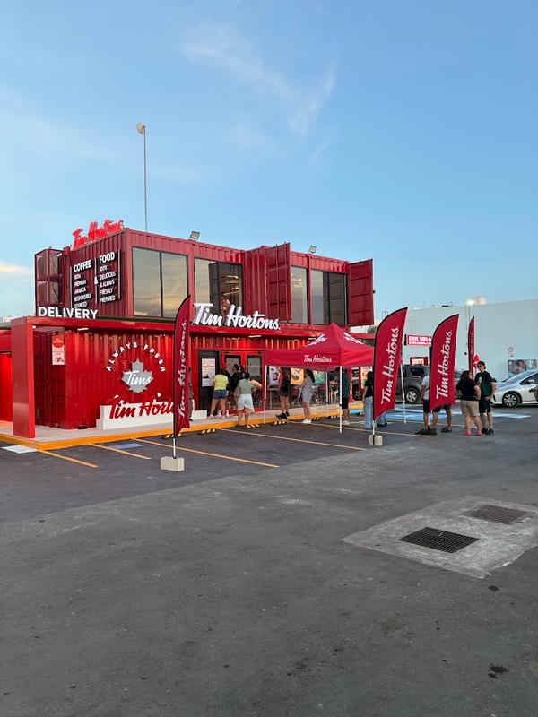 Tim Hortons Av.135