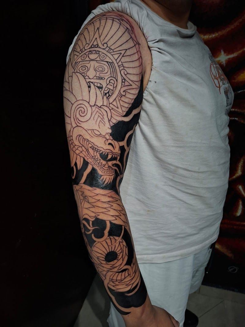 exclusive tattoo shop @Bicho tattoo shop @club tattoo cancun