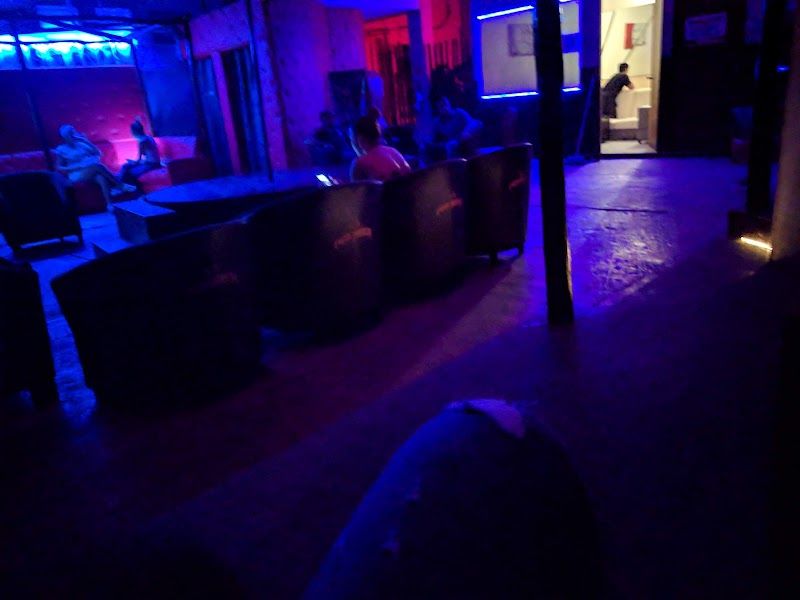 PREMIERE SPORT BAR