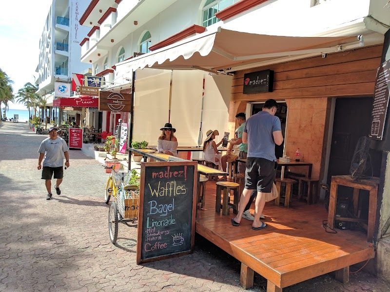 Madrez Cafe