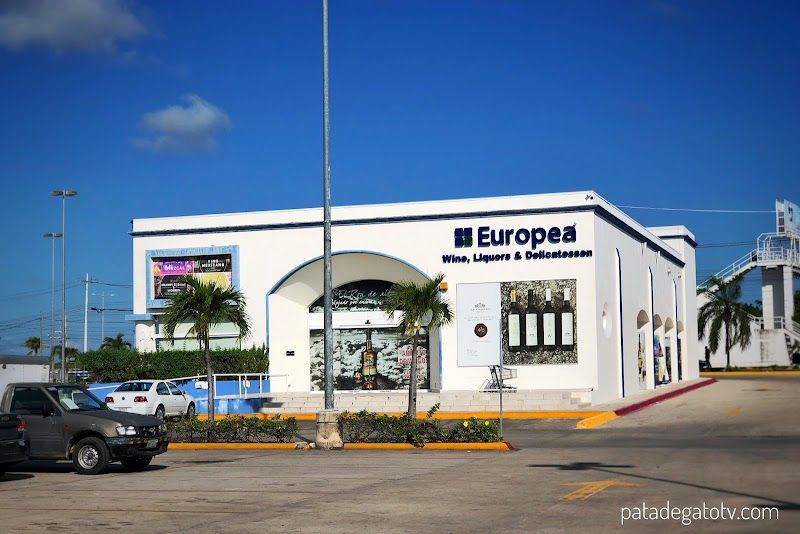 La Europea Plaza Cumbres