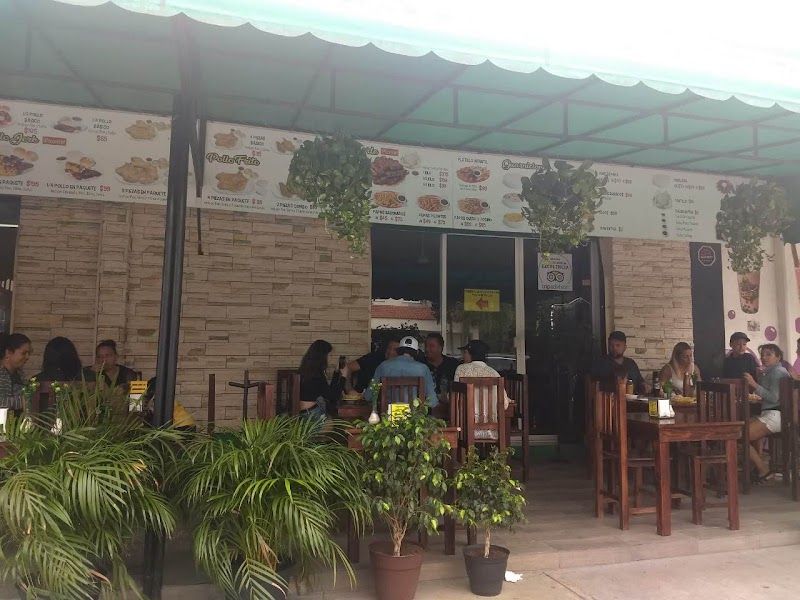 Ferron's Jerk Chicken Av. 105 Ejido
