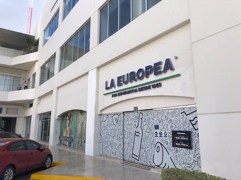 La Europea Plaza Hollywood