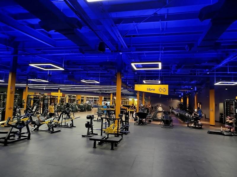 Gimnasio Smart Fit - Multiplaza Petempich
