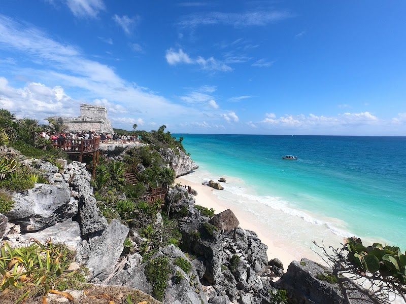Playa Ruinas